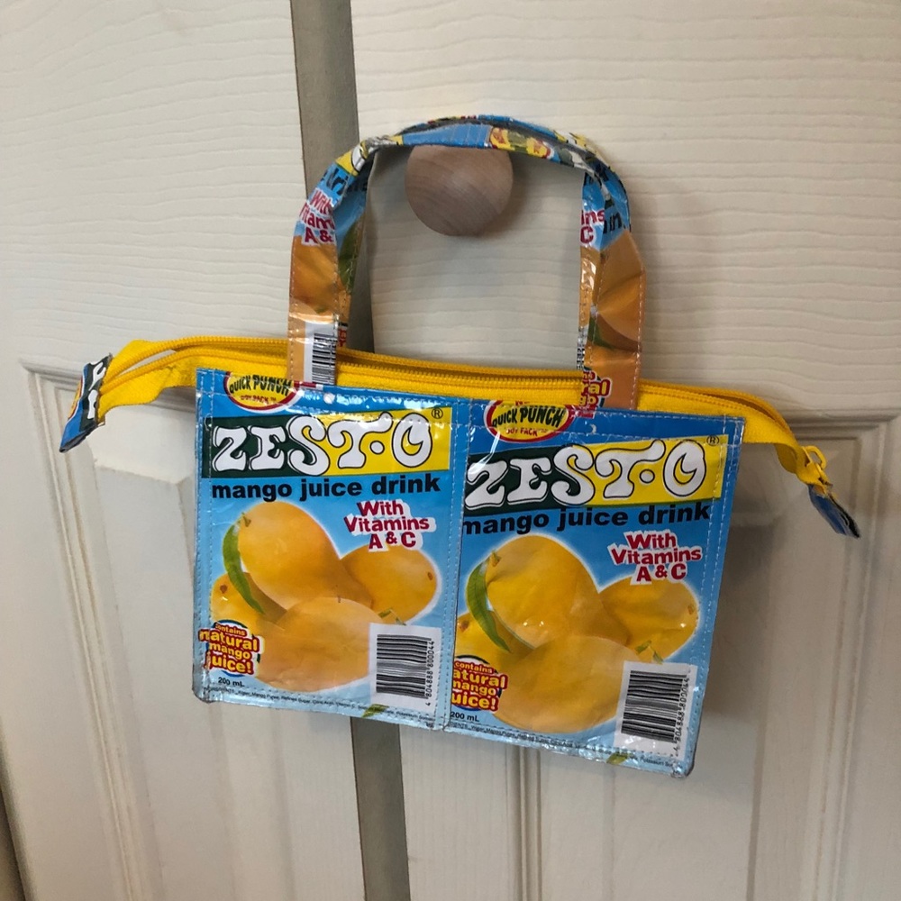 Zest-o drink niche recycled plastic bag